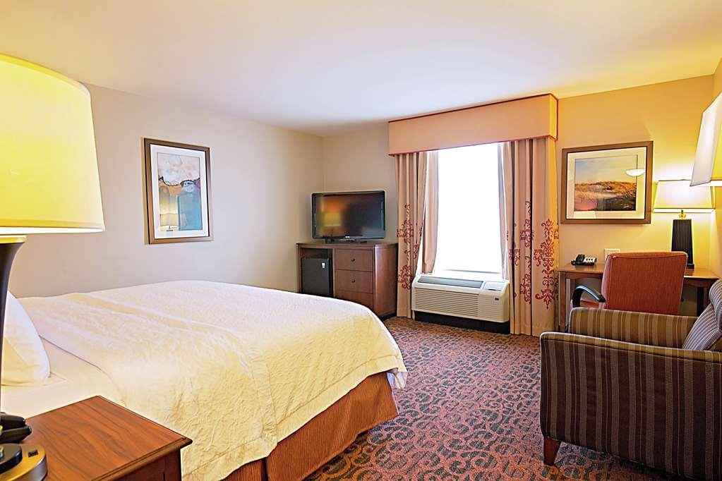 Hampton Inn & Suites Джексонвилл Номер фото